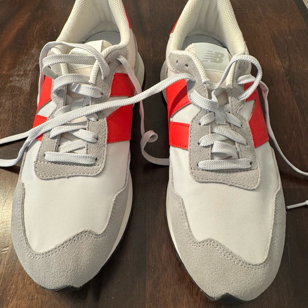 New Balance Men's 237 Shoes - size 11
